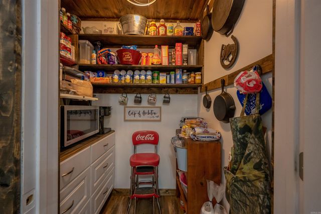 1623 Barren Fork Road, Mount Pleasant, AR 72561