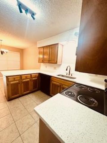 102 Verna SPUR A, Georgetown, TX 78628