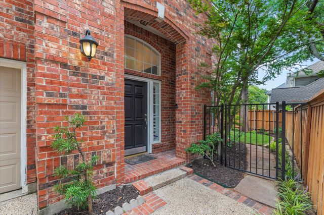 14608 Dove Court, Addison, TX 75001
