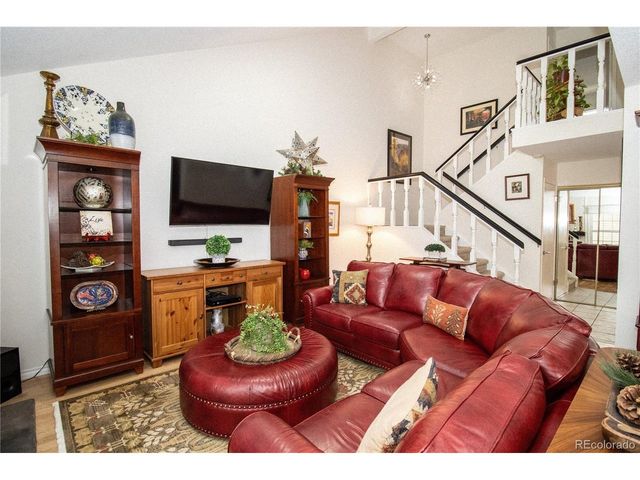 2752 S Heather Gardens Way 303-13, Aurora, CO 80014