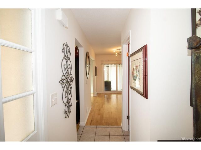 2752 S Heather Gardens Way 303-13, Aurora, CO 80014