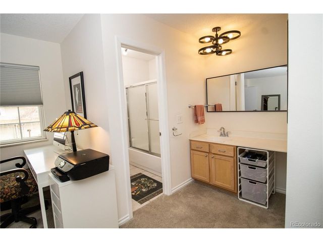 2752 S Heather Gardens Way 303-13, Aurora, CO 80014