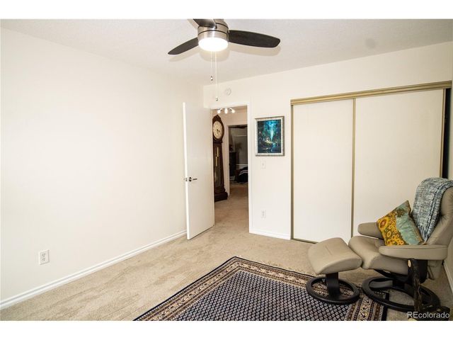 2752 S Heather Gardens Way 303-13, Aurora, CO 80014