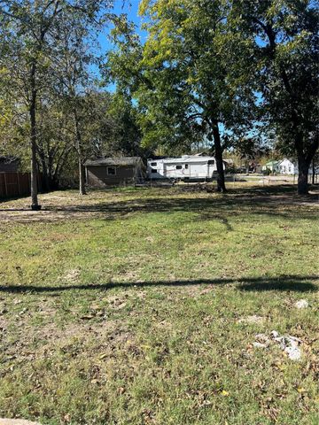 618 Freeman Street, Sulphur Springs, TX 75482