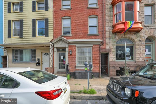 534 WALNUT ST, Reading, PA 19601