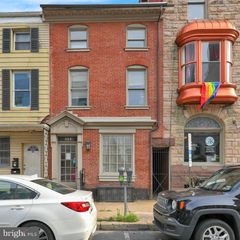 534 WALNUT ST, Reading, PA 19601