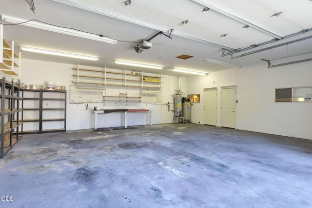 235 Glenoak Lane, Grants Pass, OR 97526
