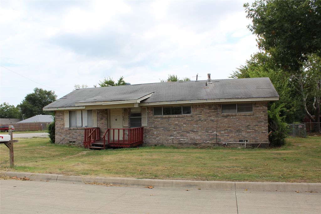 325 Allenwood Drive, Princeton, TX 75407