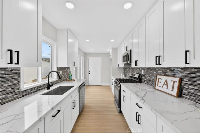 1232 W Papeete, Wilmington, CA 90744