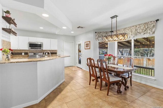 24815 Night Arrow, San Antonio, TX 78258