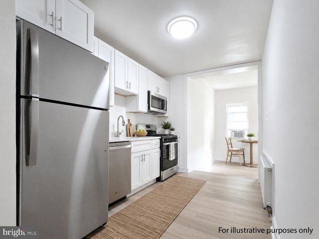 4530 AVONDALE ST, Bethesda, MD 20814