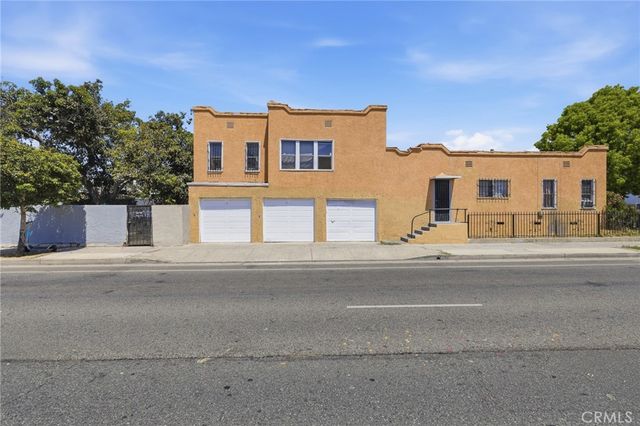 3773 S La Salle Avenue, Los Angeles, CA 90018