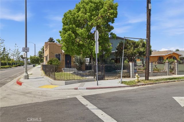 3773 S La Salle Avenue, Los Angeles, CA 90018