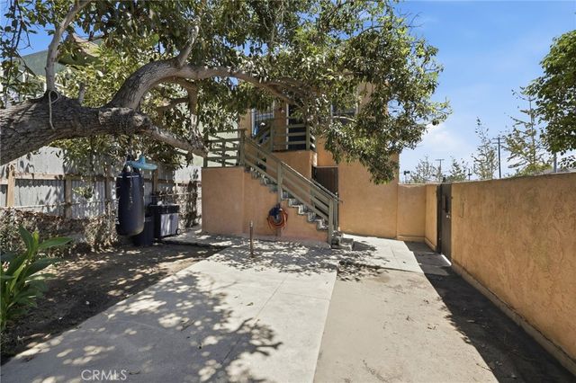 3773 S La Salle Avenue, Los Angeles, CA 90018