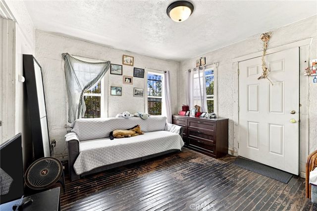 3773 S La Salle Avenue, Los Angeles, CA 90018