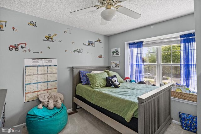15 KNIGHTON LN, Mount Laurel, NJ 08054