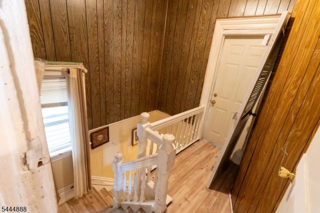 65 Taylor St, Newark City, NJ 07104