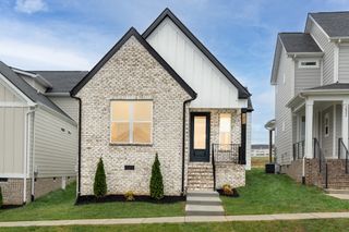 238 Franklin Street, Pleasant View, TN 37146