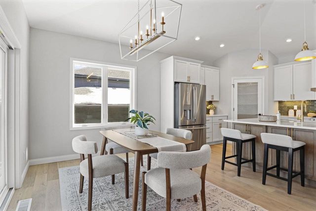 3005 Wellington Place, Cottage Grove, WI 53527