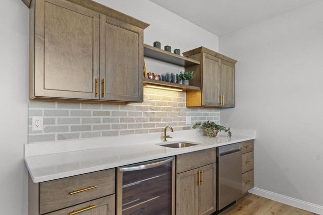 3005 Wellington Place, Cottage Grove, WI 53527