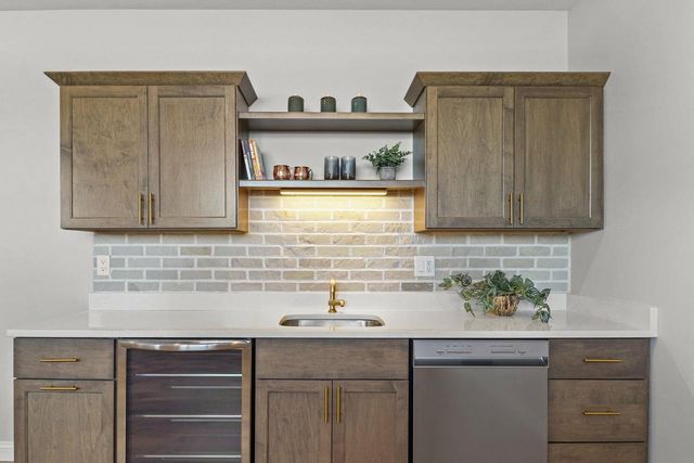 3005 Wellington Place, Cottage Grove, WI 53527