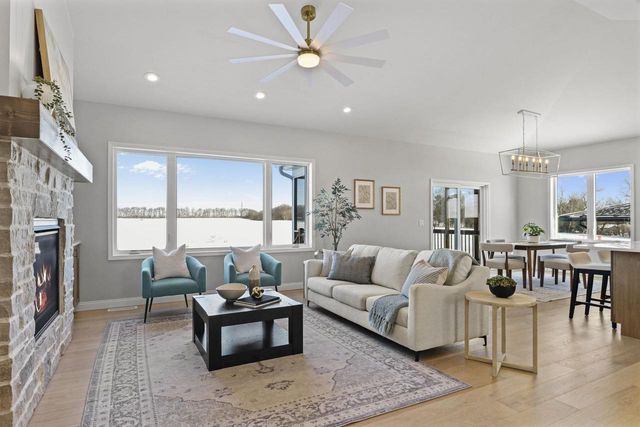 3005 Wellington Place, Cottage Grove, WI 53527