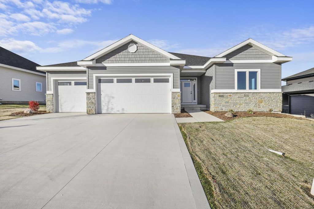3005 Wellington Place, Cottage Grove, WI 53527