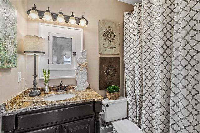 45 WATER OAK CIR, Eads, TN 38028