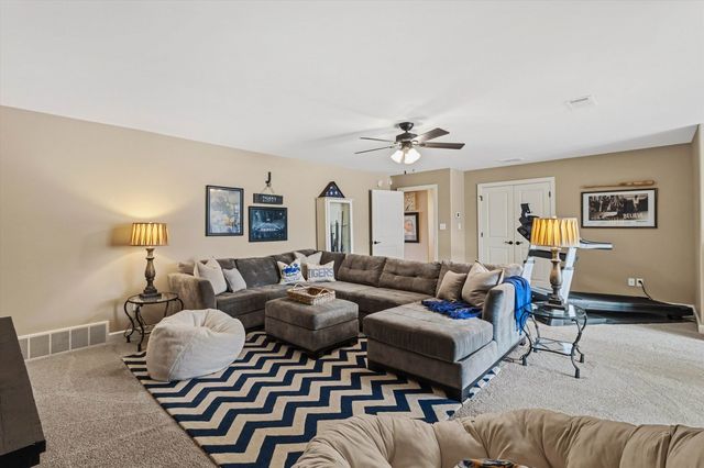 45 WATER OAK CIR, Eads, TN 38028