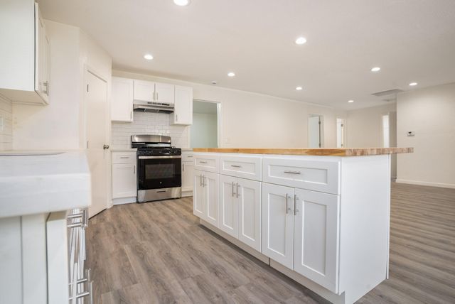 35359 Tennis Avenue, Springville, CA 93265