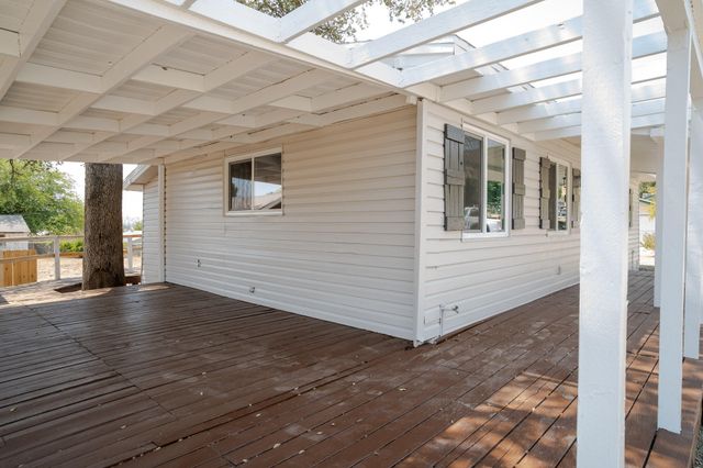 35359 Tennis Avenue, Springville, CA 93265