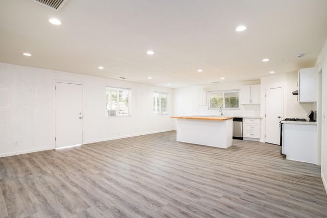 35359 Tennis Avenue, Springville, CA 93265