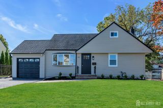 30 Pine Tree Drive, Colonia, NJ 07067