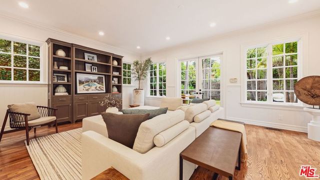 241 19th Street, Santa Monica, CA 90402