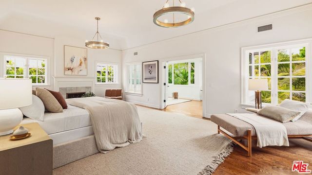 241 19th Street, Santa Monica, CA 90402