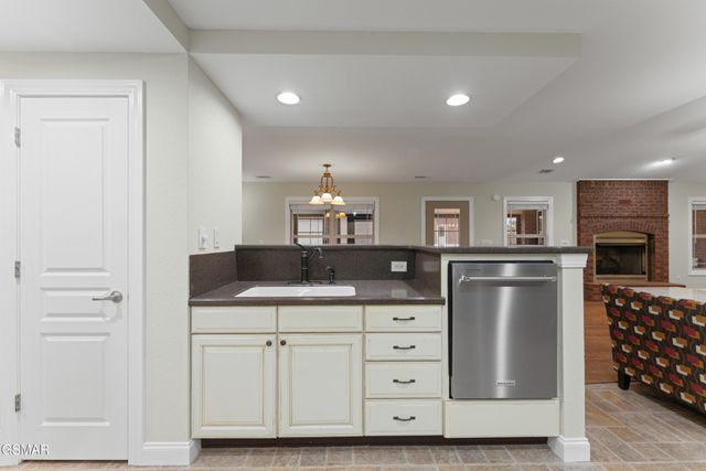 225 Piney Road, Kodak, TN 37764