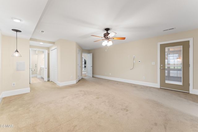 225 Piney Road, Kodak, TN 37764