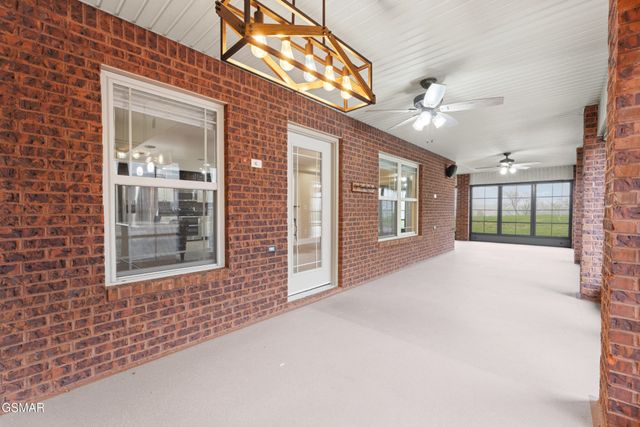 225 Piney Road, Kodak, TN 37764