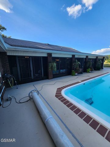 225 Piney Road, Kodak, TN 37764