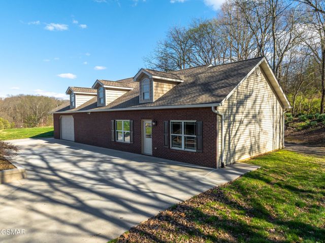 225 Piney Road, Kodak, TN 37764