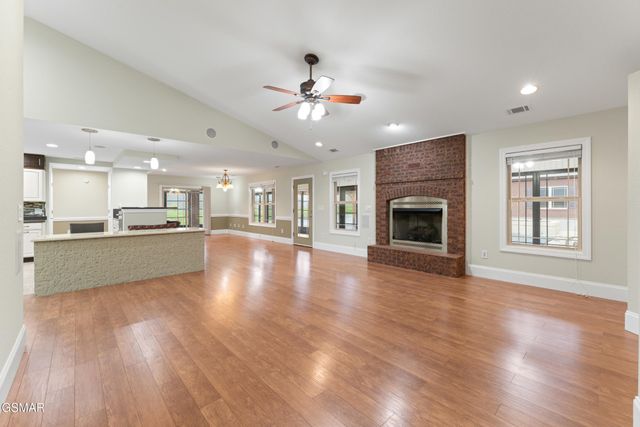 225 Piney Road, Kodak, TN 37764