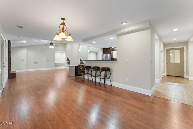 225 Piney Road, Kodak, TN 37764