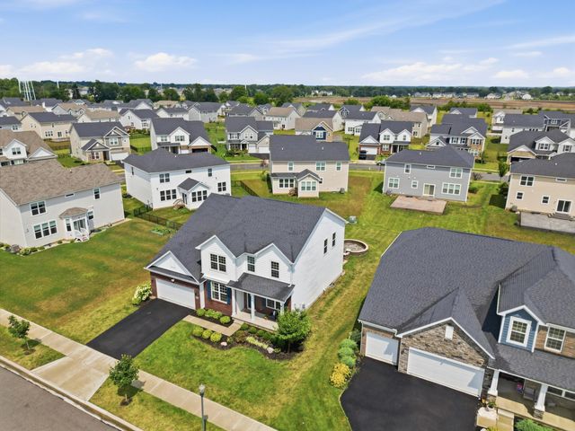 637 Bald Eagle Drive, Delaware, OH 43015