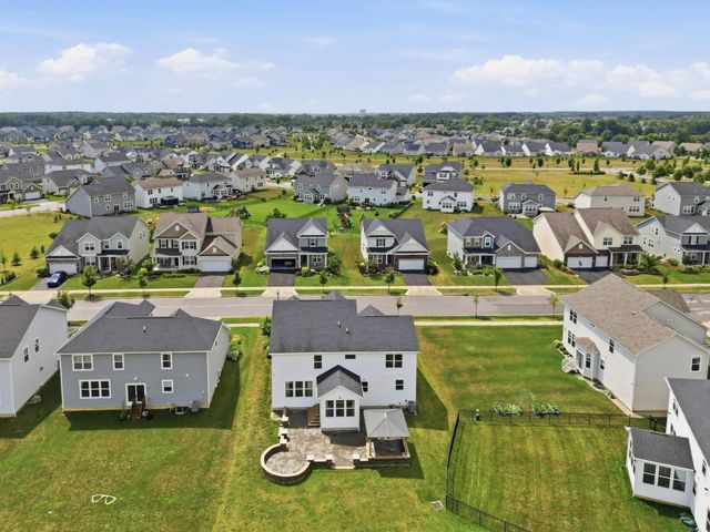 637 Bald Eagle Drive, Delaware, OH 43015