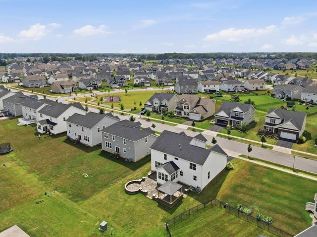 637 Bald Eagle Drive, Delaware, OH 43015