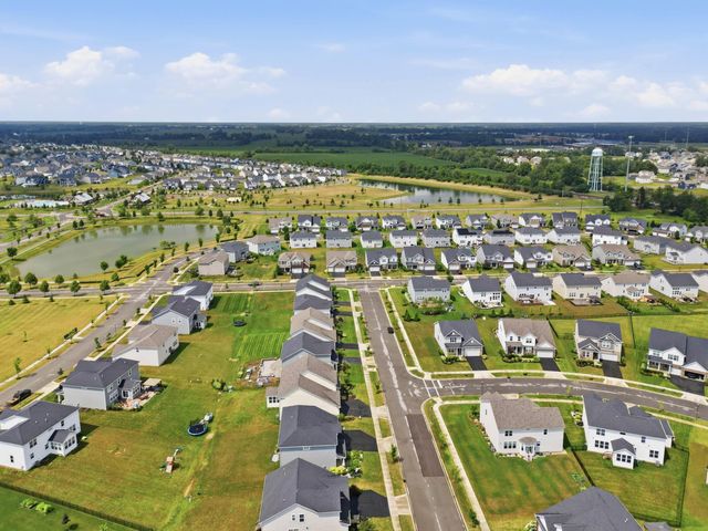 637 Bald Eagle Drive, Delaware, OH 43015
