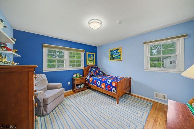 25 Lord Stirling Dr, Parsippany-troy Hills Twp., NJ 07054