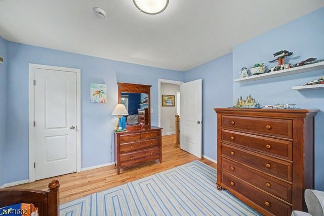 25 Lord Stirling Dr, Parsippany-troy Hills Twp., NJ 07054