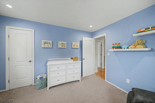 25 Lord Stirling Dr, Parsippany-troy Hills Twp., NJ 07054