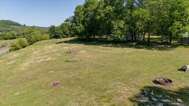 7480 Beech Hill Rd, Pulaski, TN 38478